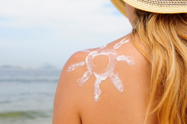 Blog-Sonnencreme-Sonne-Schulter5037264a3173e Blog-Sonnencreme-Sonne-Schulter5037264a3173e
